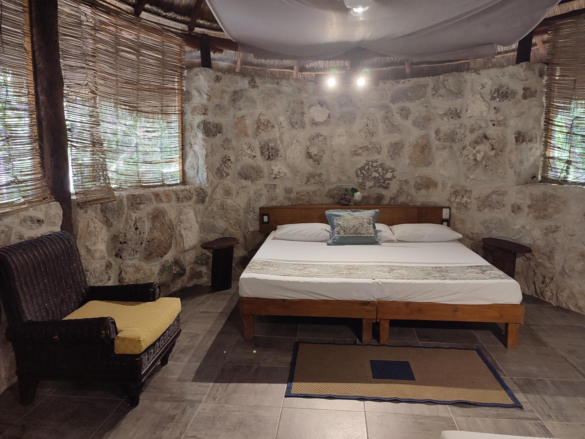 Aldea Maya-Ha Cabanas Con Cenotes ปัวร์โตโมเรลอส ภายนอก รูปภาพ
