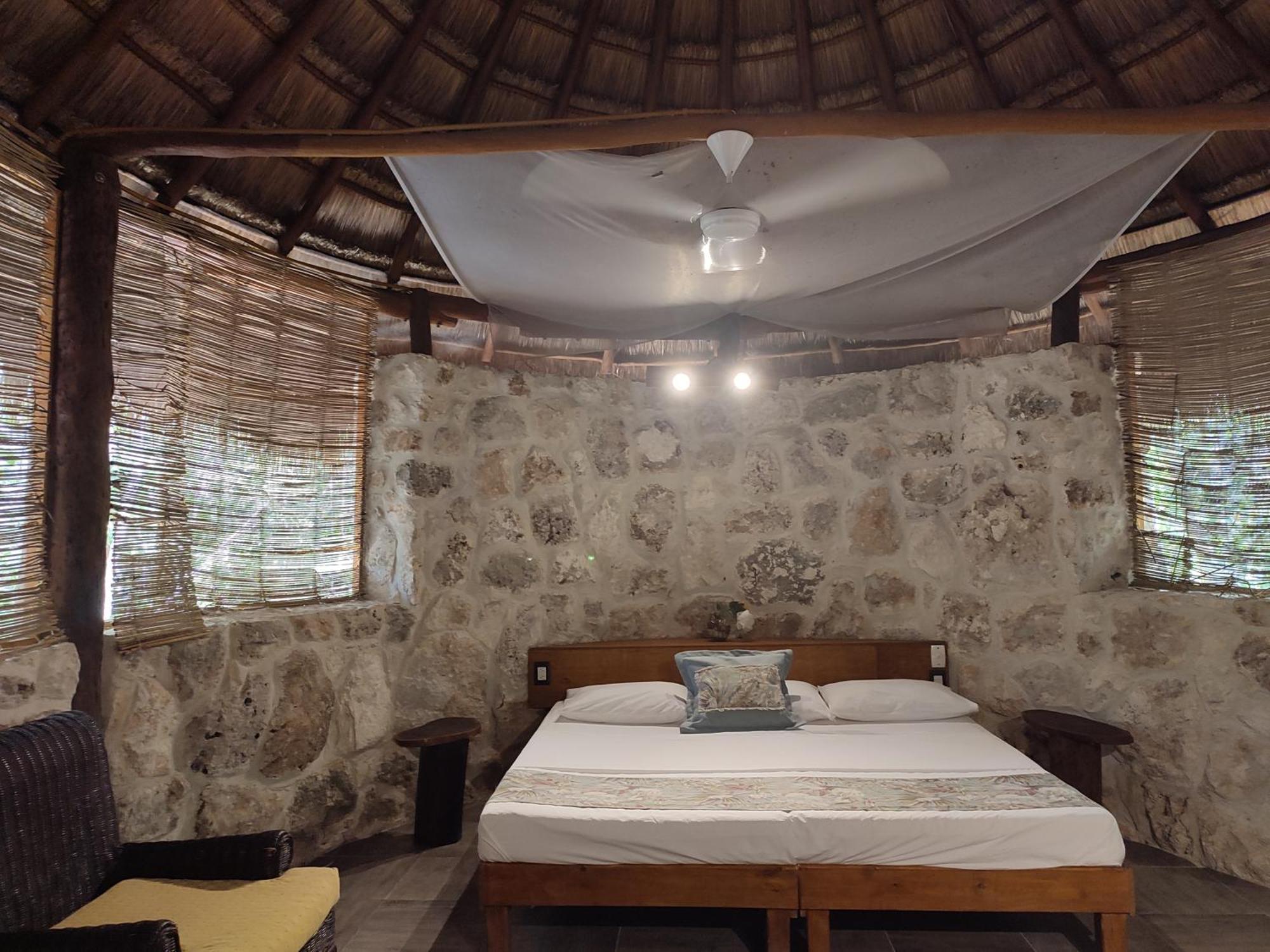 Aldea Maya-Ha Cabanas Con Cenotes ปัวร์โตโมเรลอส ภายนอก รูปภาพ
